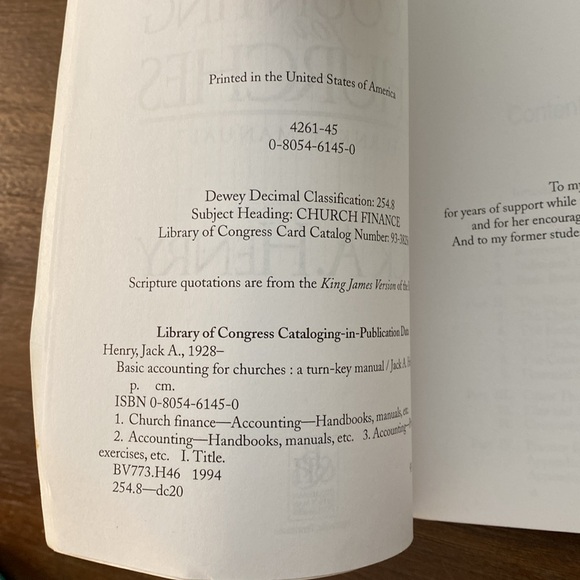 Basic Accounting for Churches A Turnkey Manual by Jack A. Henry (1994) - Picture 3 of 11